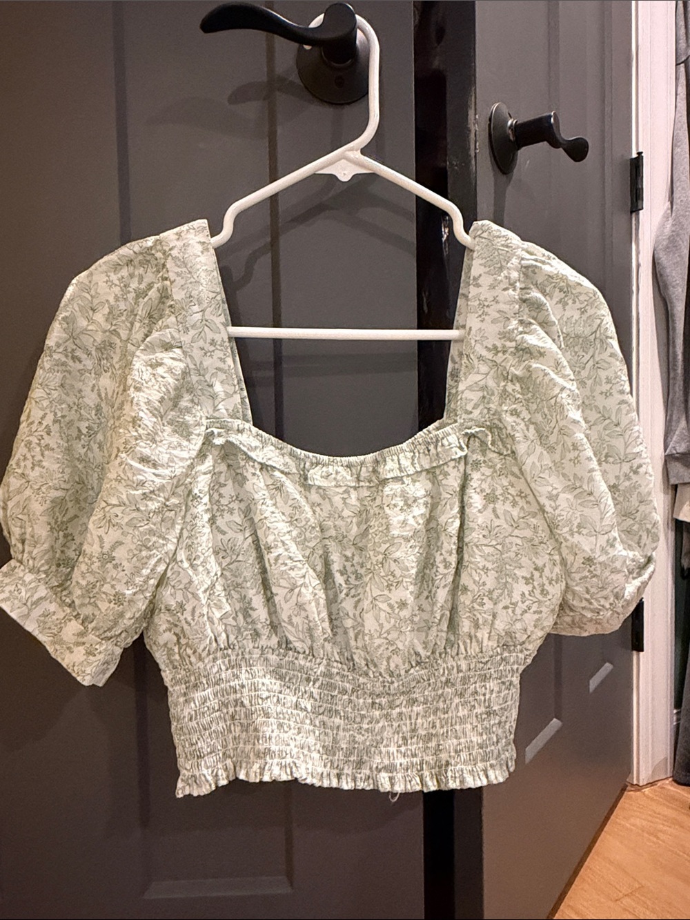 Smocked Puff Sleeve Crop Top in Sage Floral